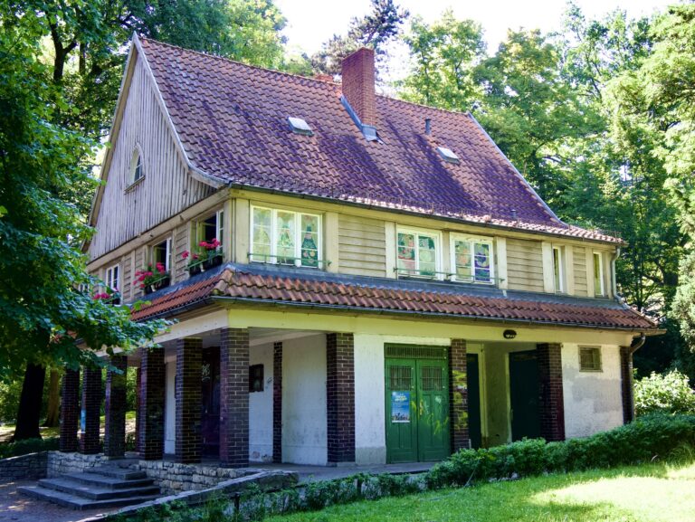 Parkwächterhaus im Lietzenseepark kann saniert werden